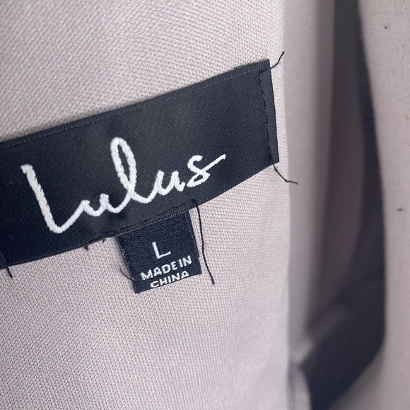 Lulus Make Me Move Grey Maxi Dress size L Womens Cold Shoulder - Picture 6 of 8